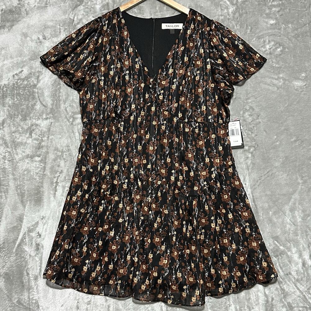 NWT Taylor Floral Print Chiffon Flutter Sleeve Dress Womens 18W Black Whimsigoth